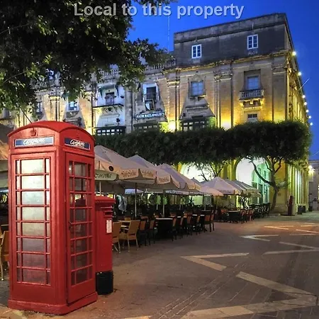 Capital No3 - Cikka * Valletta